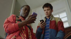 adolescents_telephone