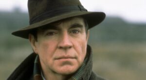 We Think The World Of You – 1989