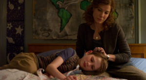 EXTREMELY LOUD & INCREDIBLY CLOSE